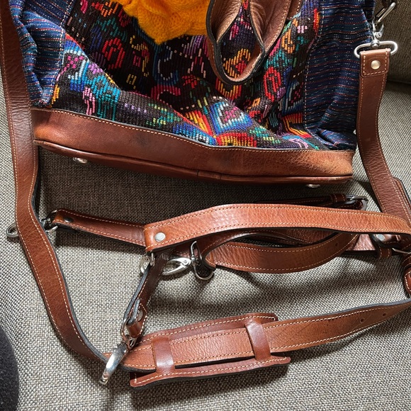 Huipil artesian handmade bag (unsure of maker) - Picture 4 of 5